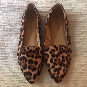 Leopard print flats
